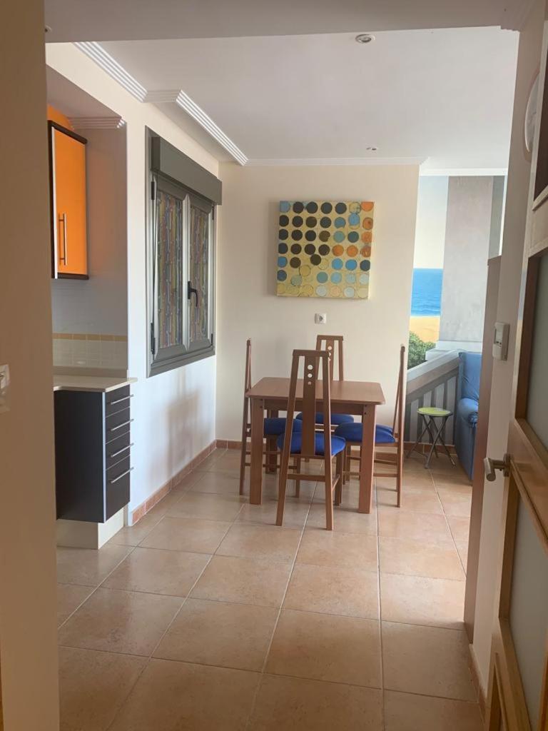 Apartamento Enfoz Con Parking Y A La Orilla Del Mar Exterior foto