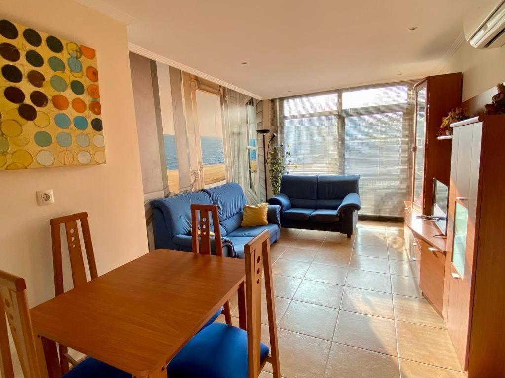 Apartamento Enfoz Con Parking Y A La Orilla Del Mar Exterior foto